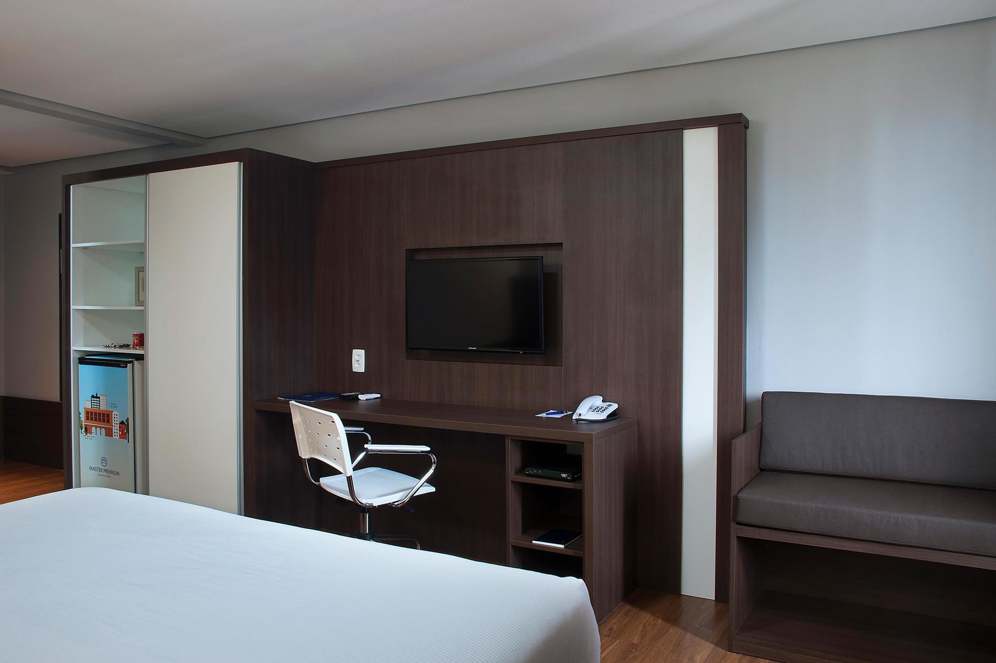 Master Grande Hotel - Proximo Ao Palacio Do Governo Porto Alegre Dış mekan fotoğraf